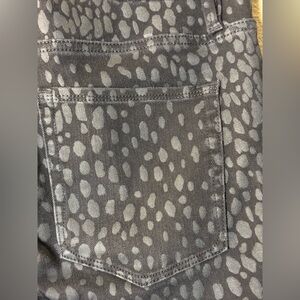 NWOT GOOD AMERICAN GOOD LEGS CROP 10 BLACK CHEETAH PRINT